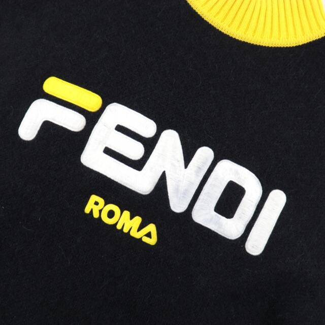 美品 フェンディ ×フィラ 18AW ランウェイ着用 ロゴニット