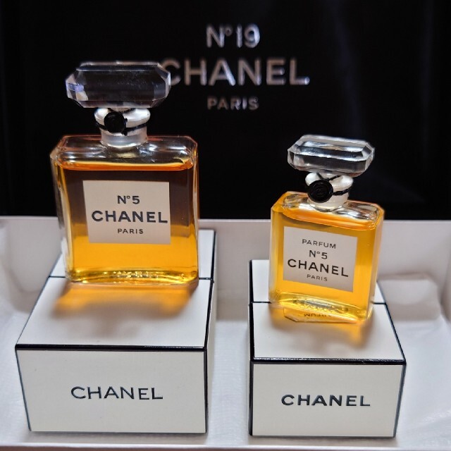 CHANEL - CHANEL 香水 NO.5 ２本セットの通販 by nono iga shop ...