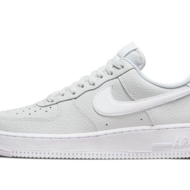 NIKE(ナイキ)の27 AIR FORCE 1 セイル ホワイト NIKE エアフォースワン メンズの靴/シューズ(スニーカー)の商品写真