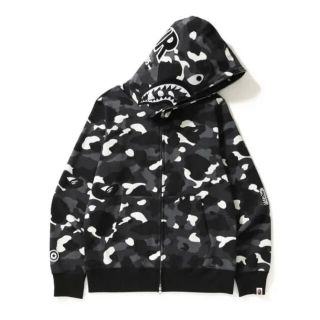 アベイシングエイプ(A BATHING APE)のsilver wing様専用❗️BAPE - シティーカモシャークパーカー(パーカー)