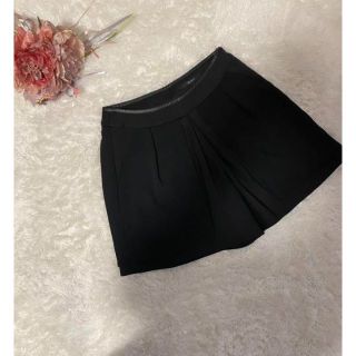 ビッキー(VICKY)の【美品】ビッキー　VICKY　ショートパンツ(ショートパンツ)