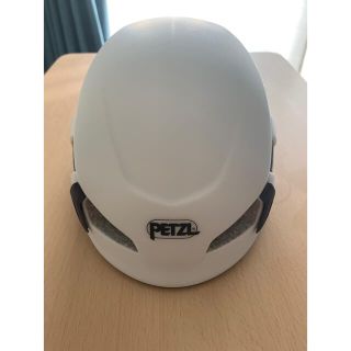 ペツル(PETZL)の【専用】　PETZL ペツル ヘルメット　METEOR メテオ　パープル(登山用品)