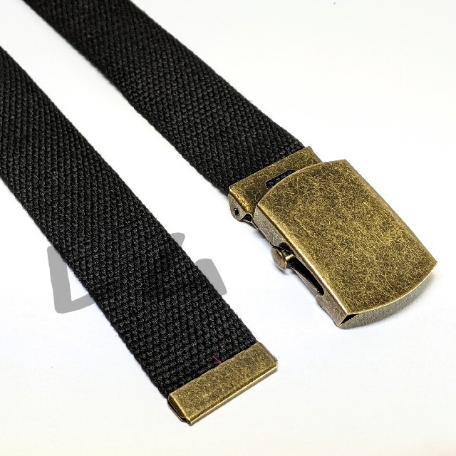 1個　黒　ブラック　ガチャベルト　バックル　人気　ゴールド　金色 メンズのファッション小物(ベルト)の商品写真
