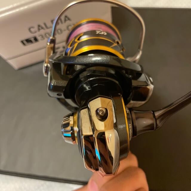 DAIWA(ダイワ)のダイワ カルディア LT3000-CXH スポーツ/アウトドアのフィッシング(リール)の商品写真