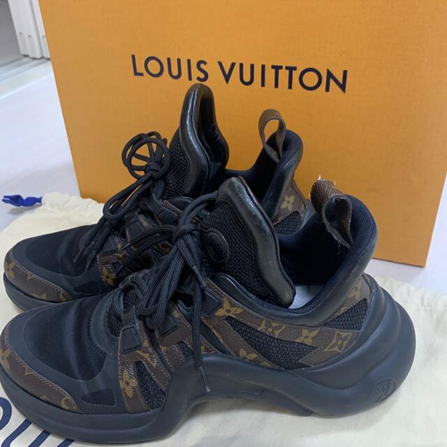 LOUIS VUITTON(ルイヴィトン)の確実正規品Louis Vuitton☆スニーカー アークライト メンズの靴/シューズ(スニーカー)の商品写真