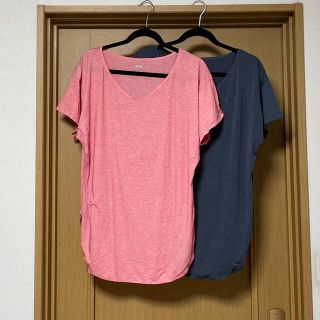 ユニクロ(UNIQLO)のエアリズムシームレスVネックロングT（半袖）　2枚(Tシャツ(半袖/袖なし))