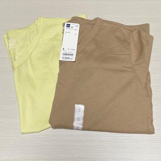 ジーユー(GU)のGU VネックTシャツ 半袖♡2枚セット(Tシャツ(半袖/袖なし))