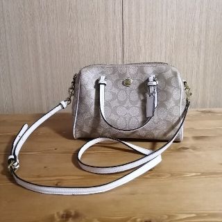 コーチ(COACH)のCOACH 2way ショルダーバッグ　ハンドバッグ(ショルダーバッグ)