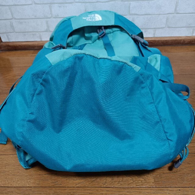 THE NORTH FACE(ザノースフェイス)の期間限定値下げ　ノースフェイス　NORTH FACE TELLUS42　ザック スポーツ/アウトドアのアウトドア(登山用品)の商品写真