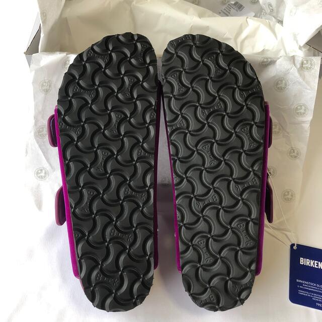 MANOLO BLAHNIK(マノロブラニク)の新品未着用 ピンク37 マノロブラニク×ビルケンシュトック アリゾナベルベット レディースの靴/シューズ(サンダル)の商品写真