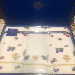 Richard Ginori(タオル/バス用品)のフリマアイテム一覧 Richard Ginori(タオル/バス用品)のフリマアイテム一覧