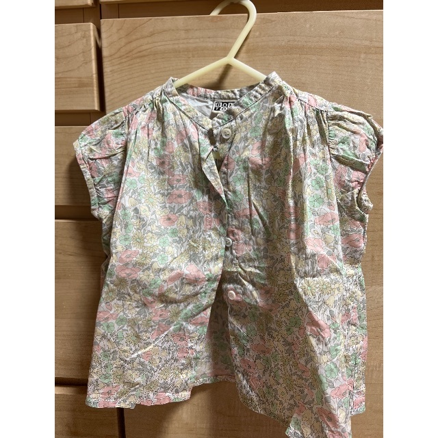 Bonpoint(ボンポワン)のBonton リバティブラウス4歳 キッズ/ベビー/マタニティのキッズ服女の子用(90cm~)(ブラウス)の商品写真