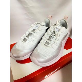 ナイキ(NIKE)の【新品】ナイキ エア マックス アクシス ウィメンズ 23.5 (スニーカー)