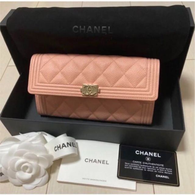 品質検査済 CHANEL - ボーイシャネル 長財布 ベビーピンク 希少 レアの