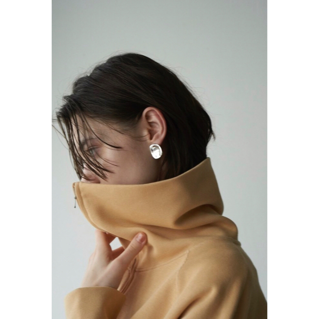 CLANE(クラネ)の【定価5,500円】7.12発売CLANE即完品　DIMPLE EARRING レディースのアクセサリー(イヤリング)の商品写真