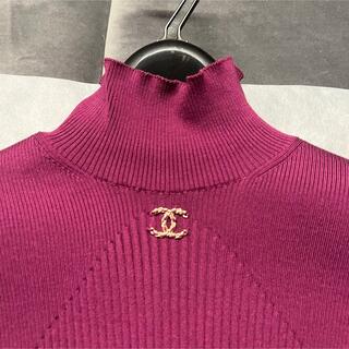 シャネル(CHANEL)のCHANEL 21AW  ココマーク　ロゴニット(ニット/セーター)