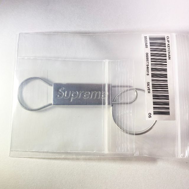 Supreme(シュプリーム)のSupreme シュプリーム Clip Keychain シルバー キーホルダ メンズのファッション小物(キーホルダー)の商品写真