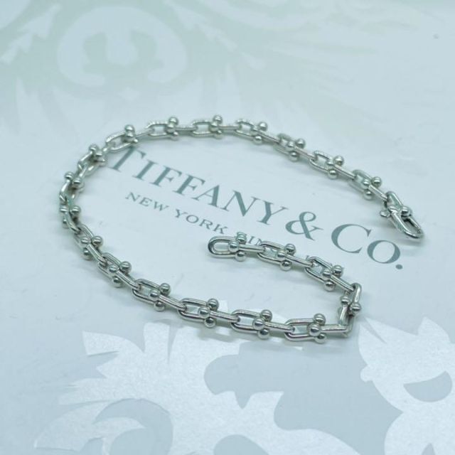 新作お得 Tiffany ハードウェア マイクロリンクブレスレット