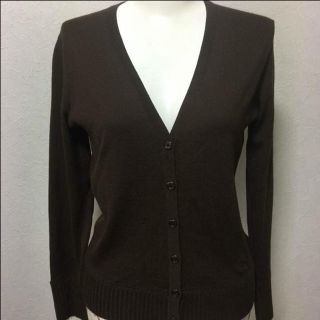 BURBERRY(カーディガン ・ ブラウン/茶色系)のフリマアイテム一覧 BURBERRY(カーディガン ・ ブラウン/茶色系)のフリマアイテム一覧