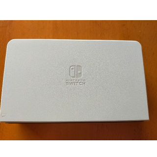 ニンテンドースイッチ(Nintendo Switch)のNintendo Switch　白ドック　のみ(その他)