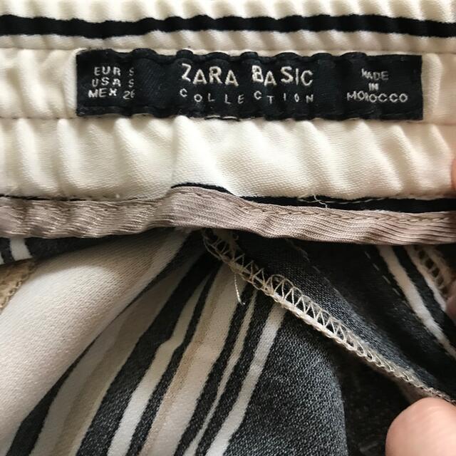 ZARA(ザラ)のZARA S ストライプ　パンツ　ポリ レディースのパンツ(カジュアルパンツ)の商品写真