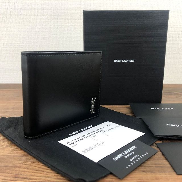 未使用品 Saint Laurent 二つ折り札入れ 166