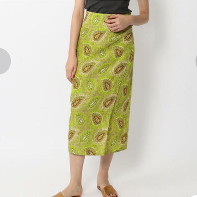 TOMORROWLAND(トゥモローランド)の新品未使用タグ付き SOULEIADOリネンラミープリント タイトラップスカート レディースのスカート(ひざ丈スカート)の商品写真