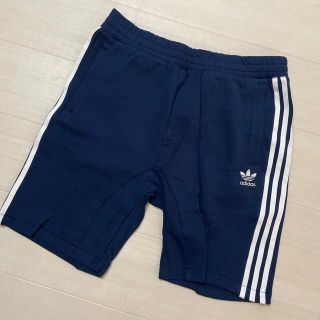 アディダス(adidas)の海外購入品(ショートパンツ)