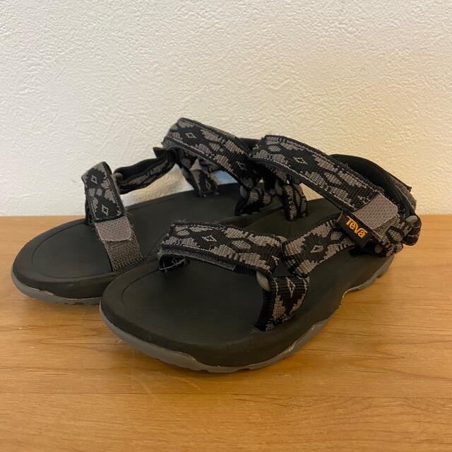 Teva(テバ)の浮島様専用 キッズ/ベビー/マタニティのキッズ靴/シューズ(15cm~)(サンダル)の商品写真