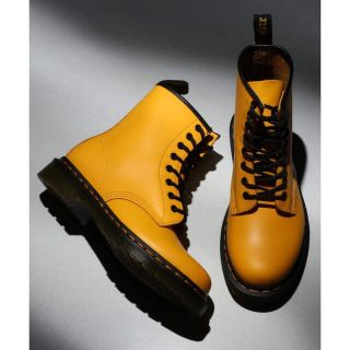 ドクターマーチン(Dr.Martens)の今だけsale 23cmドクターマーチン イエロー(ブーツ)