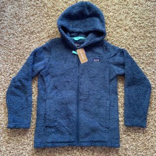 パタゴニア(patagonia)の【新品】Patagonia ガールズXL ロスガトス フーディー(ジャケット/上着)