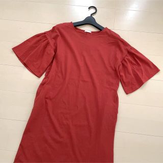 ジーユー(GU)の新品　フレアスリーブ　ロングT 綿100％ カットソー Tシャツワンピース(カットソー(半袖/袖なし))