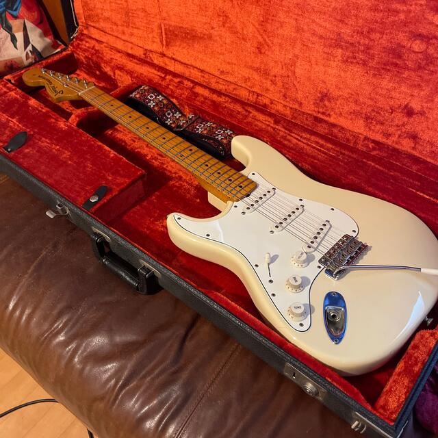 Fender(フェンダー)のFender USA ジミ ヘンドリックス ストラトキャスター 楽器のギター(エレキギター)の商品写真