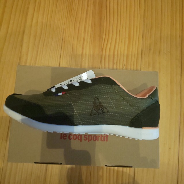 le coq sportif(ルコックスポルティフ)の新品未使用 ルコック レディース スニーカー セギュールII ワイド 24cm レディースの靴/シューズ(スニーカー)の商品写真