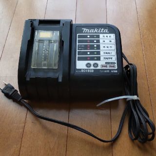 マキタ(Makita)のマキタ充電器　DC18SD(工具/メンテナンス)