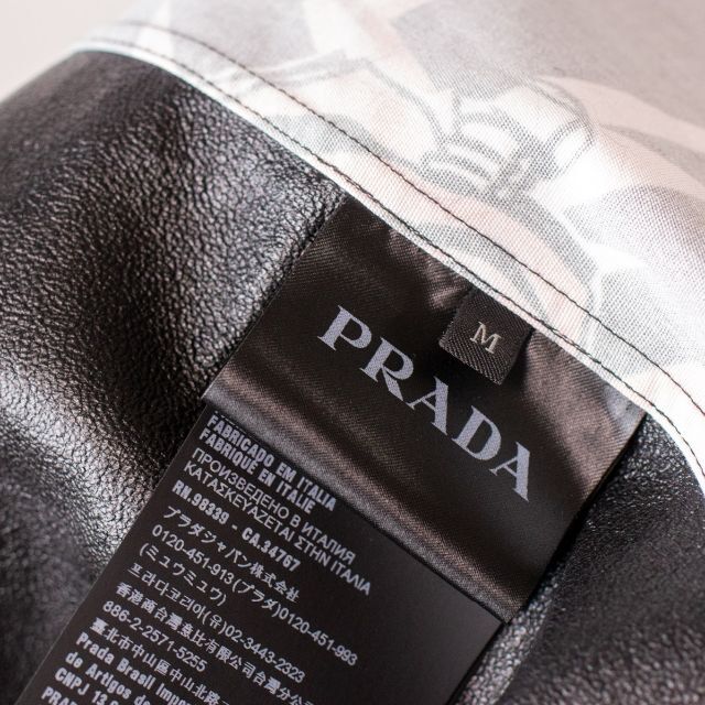 PRADA(プラダ)のPRADA レザーシャツ FW 2019 LOOK 58 size M メンズのトップス(シャツ)の商品写真