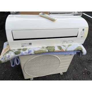 ダイキン(DAIKIN)の室外機も送料込 6畳用 ダイキン 冷暖房 エアコン クーラー ATE22SSE3(エアコン)