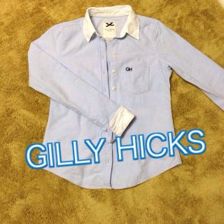 ギリーヒックス(Gilly Hicks)のfril内最安値☆ギリーヒックスシャツ(シャツ/ブラウス(長袖/七分))