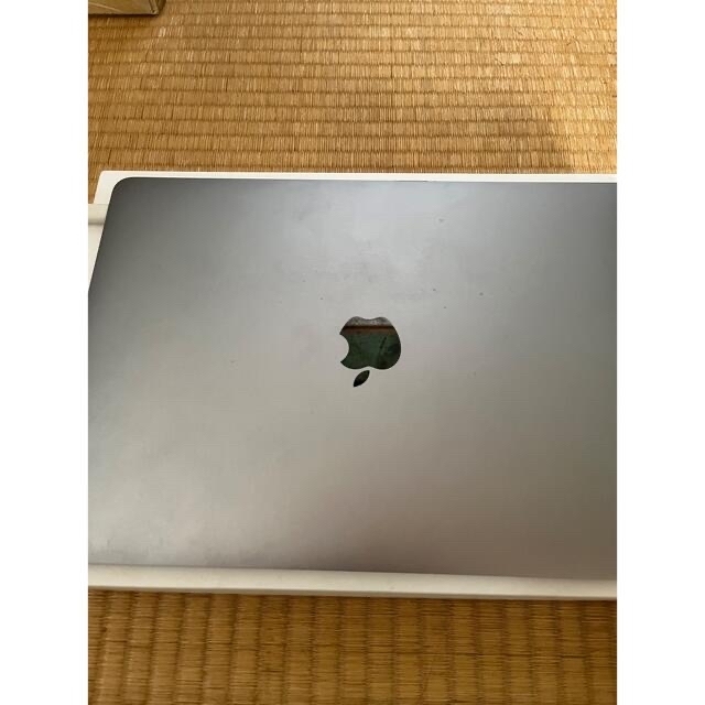 Apple(アップル)のMacBook Pro 2016 13インチ スマホ/家電/カメラのPC/タブレット(ノートPC)の商品写真