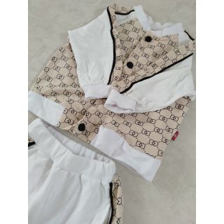 新品　韓国　子供服　ベビー服　セットアップ　スウェット(Ｔシャツ)