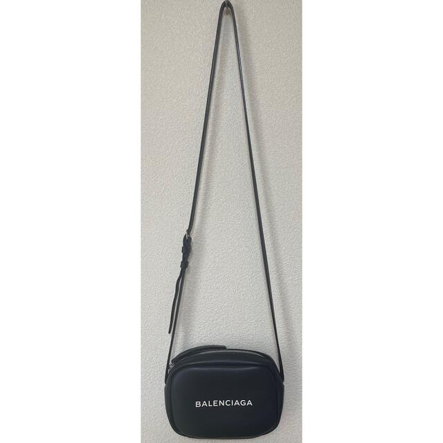 Balenciaga(バレンシアガ)のBALENCIAGA カメラバッグXS レディースのバッグ(ショルダーバッグ)の商品写真