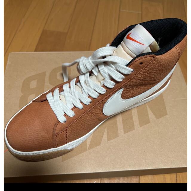 NIKE(ナイキ)のNIKE BLAZER MID ISO DARK RUSSET 27cm メンズの靴/シューズ(スニーカー)の商品写真