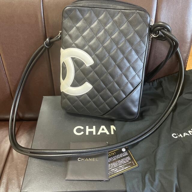 お値下げ！　CHANEL カンボンラインショルダー