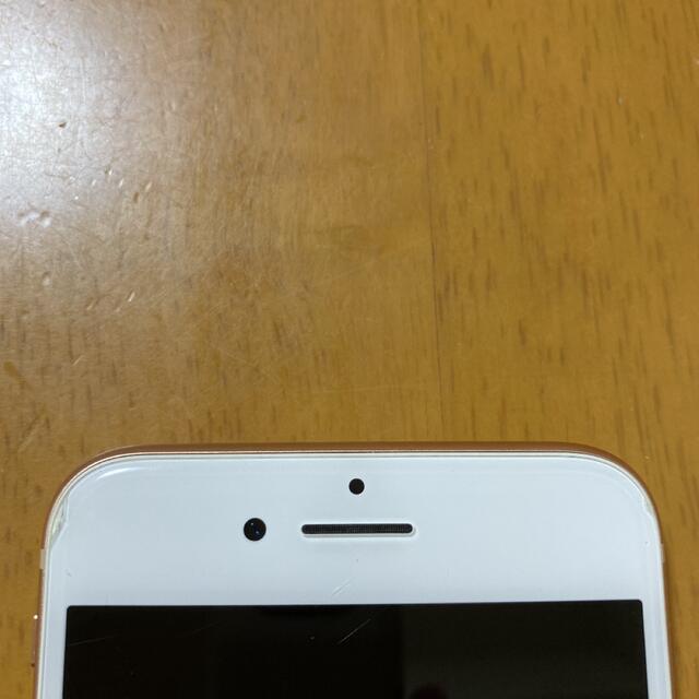 iPhone(アイフォーン)のiPhone 8 Gold 64 GB ※SIMロックあり スマホ/家電/カメラのスマートフォン/携帯電話(スマートフォン本体)の商品写真