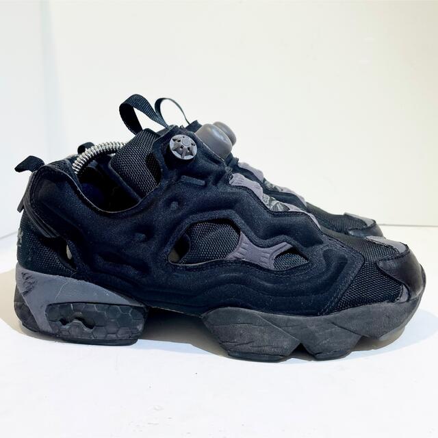 Reebok(リーボック)のリーボック★PUMP FURY/ポンプフューリー★ブラック(黒×グレー★25.0 レディースの靴/シューズ(スニーカー)の商品写真