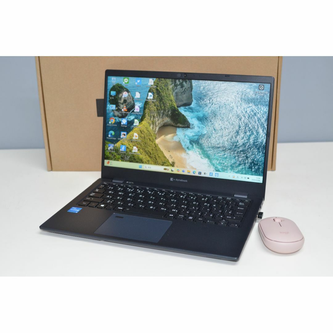 中古美品 SSD256GB 東芝 GS4/UVL 高性能 第11世代i3