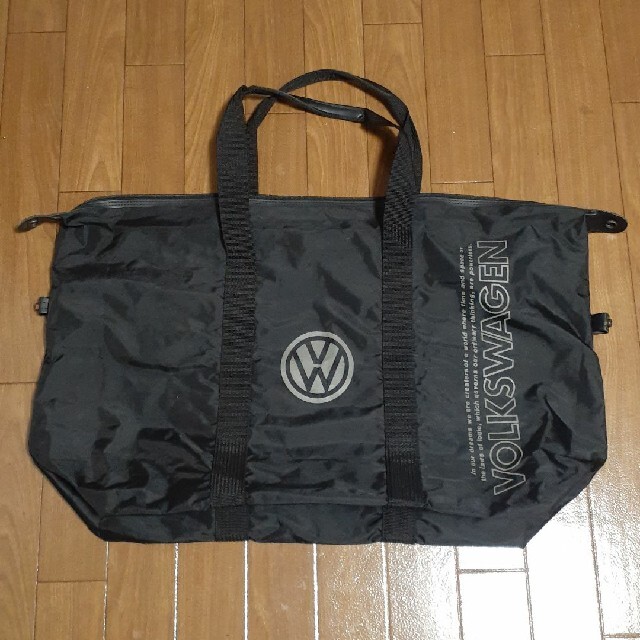 Volkswagen(フォルクスワーゲン)の中古品 VOLKSWAGEN ボストンバッグ トートバッグ　ノベルティ メンズのバッグ(ボストンバッグ)の商品写真