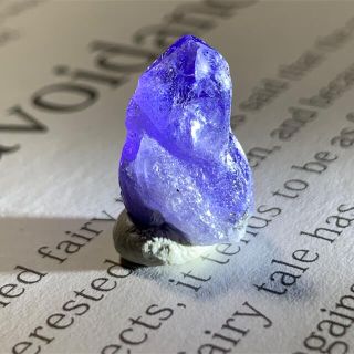 ブランドの古着 タンザナイトフェア! ゴールデンタンザナイト原石B01