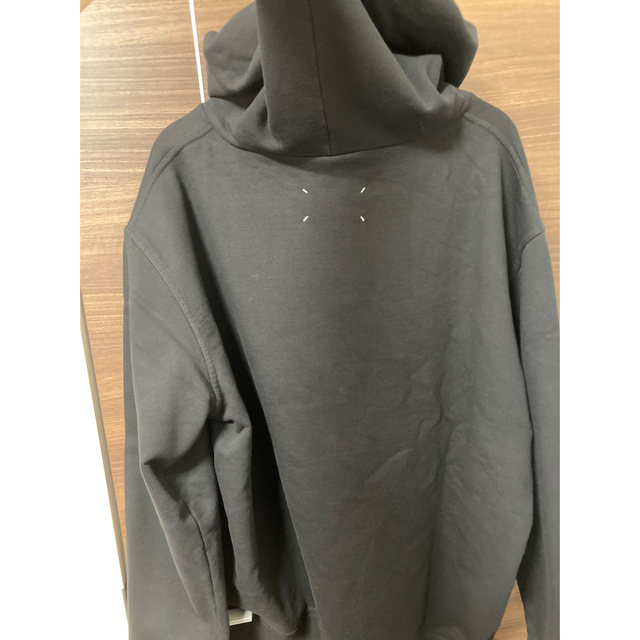 MARGIELA HOODIE UPSIDE DOWN LOGO PARKA