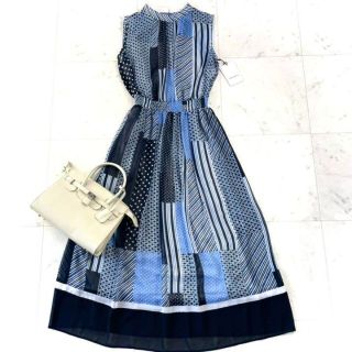 アナイ(ANAYI)の新品♪アナイ パッチワークドットプリント シャーリング ワンピース ブルー M(ロングワンピース/マキシワンピース)